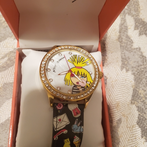 Betsy Johnson Watches - Picture 4 of 8